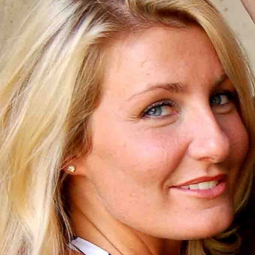 Meet your Posher, Jacqueline